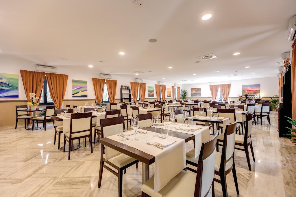 Regal Park Hotel Roma Dış mekan fotoğraf