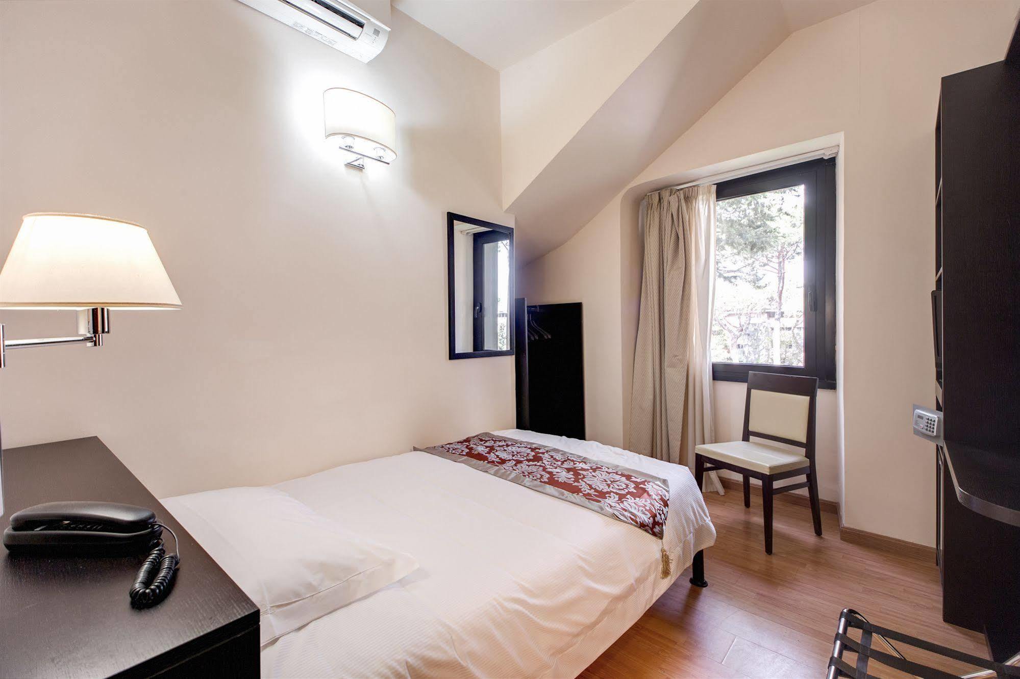 Regal Park Hotel Roma Dış mekan fotoğraf