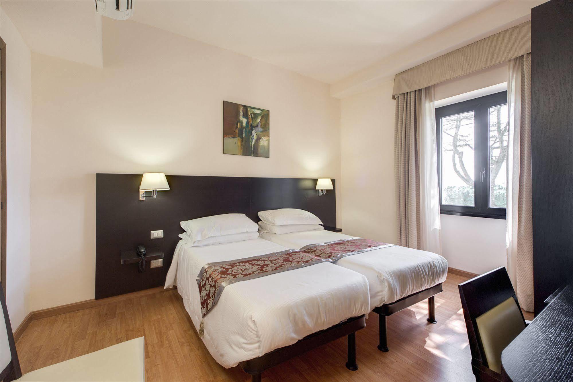 Regal Park Hotel Roma Dış mekan fotoğraf